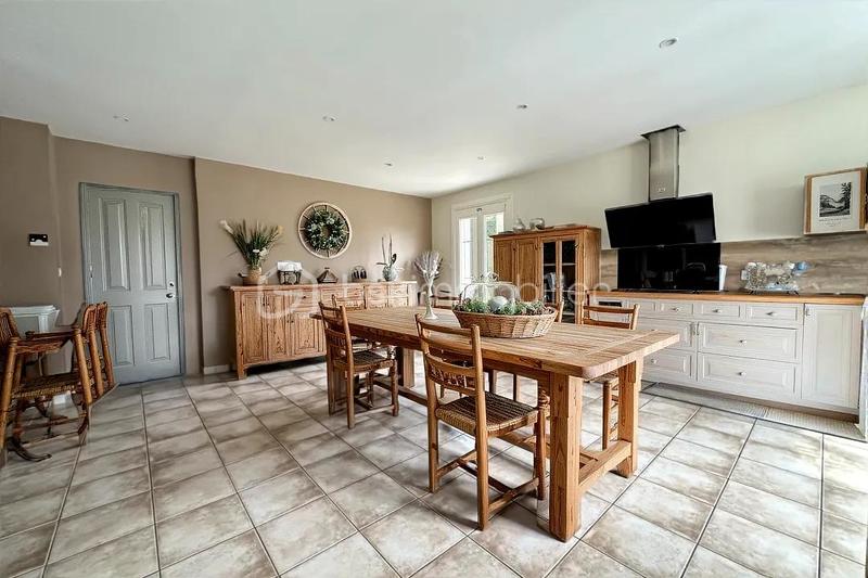 Villa - 145 m² - 5 pièces