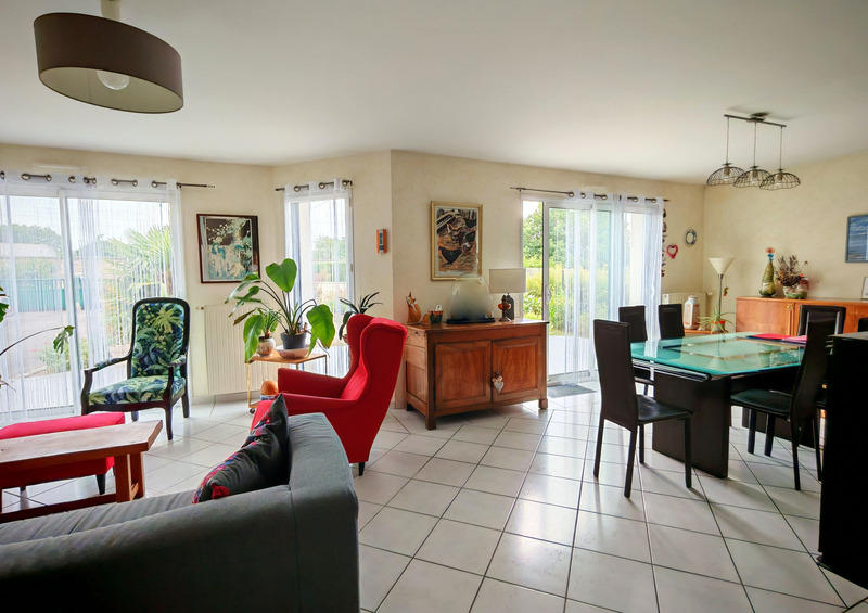 Maison - 158 m² - 7 pièces