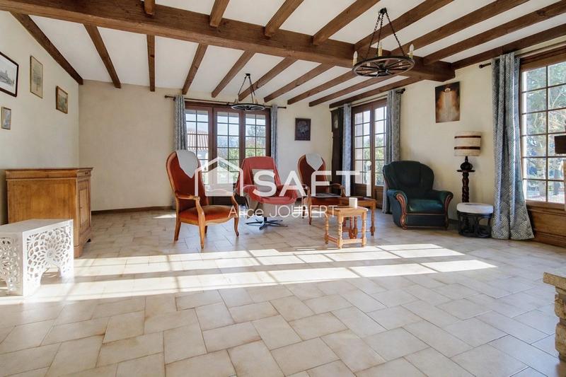Maison - 138 m² - 4 pièces