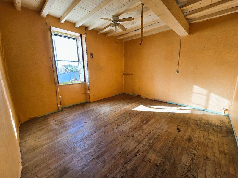 Maison - 160 m² - 4 pièces