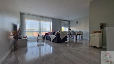 Appartement - 87 m² - 4 pièces