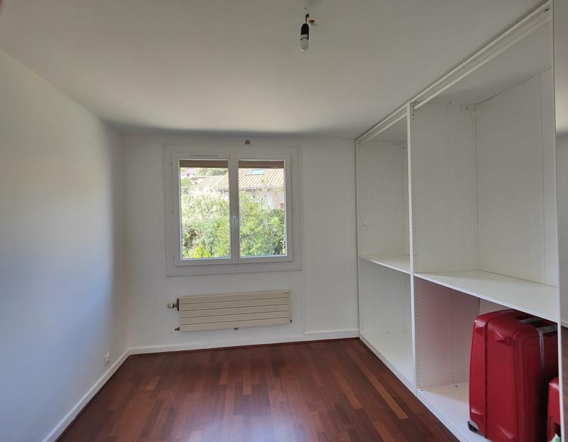 Maison - 283 m² - 8 pièces