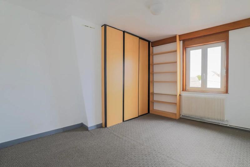 Maison - 174 m² - 8 pièces