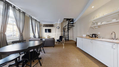 Appartement - 65 m² - 2 pièces