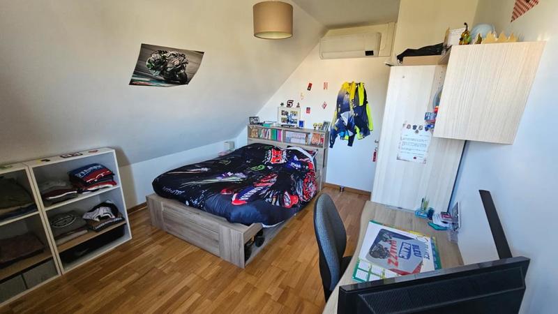 Maison - 111 m² - 5 pièces