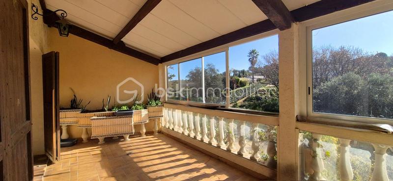 Propriété - 356 m² - 8 pièces