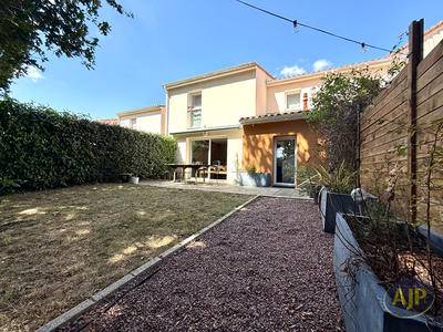 Maison - 82 m² - 4 pièces