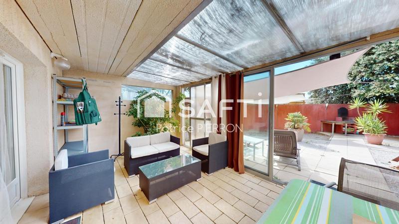 Maison - 258 m² - 10 pièces