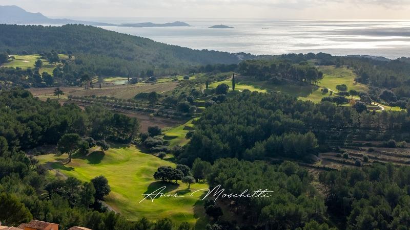 Maison - 450 m² - 8 pièces