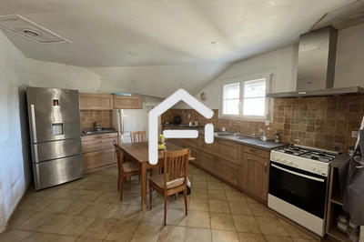 Maison - 105 m² - 4 pièces