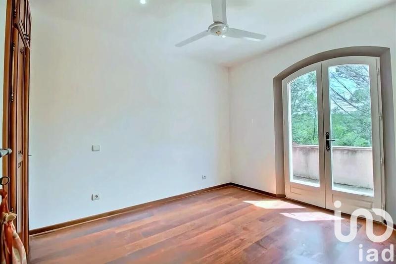 Maison de campagne - 240 m² - 5 pièces