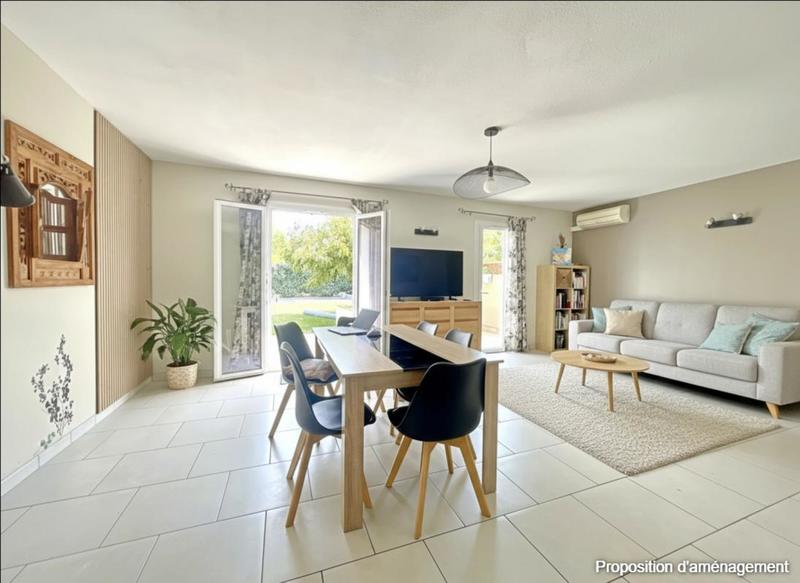 Maison - 95 m² - 5 pièces