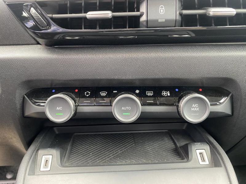 Citroën C4 III BlueHDi 130 s&amp;amp;S Eat8 Feel Pack