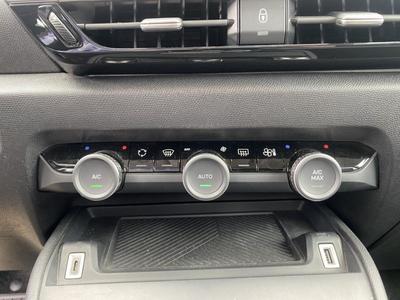 Citroën C4 III BlueHDi 130 s&amp;amp;S Eat8 Feel Pack