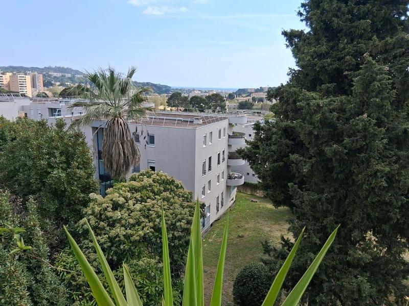 Appartement - 79 m² - 4 pièces