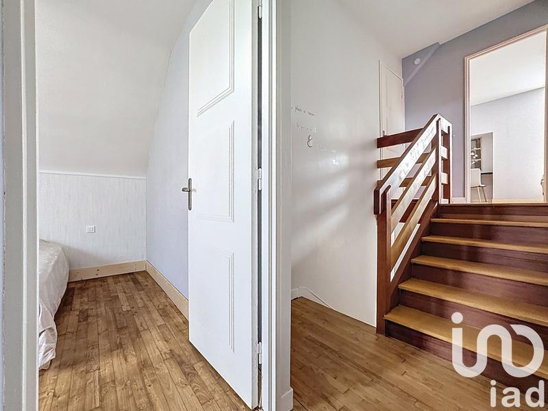 Maison - 92 m² - 6 pièces