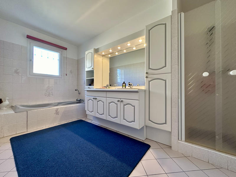 Maison - 142 m² - 5 pièces