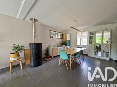 Maison - 102 m² - 6 pièces