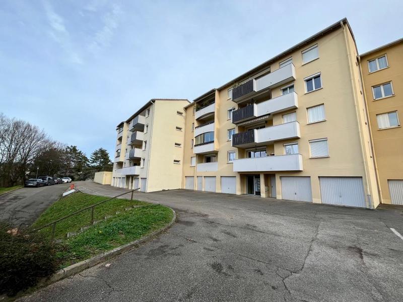 Appartement - 87 m² - 4 pièces