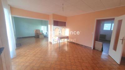 Maison - 87 m² - 5 pièces