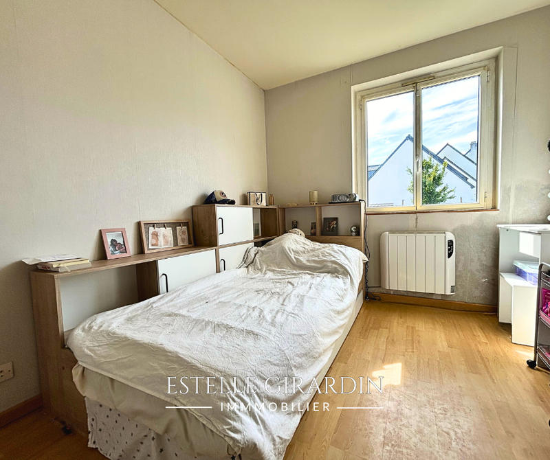 Maison - 93 m² - 4 pièces