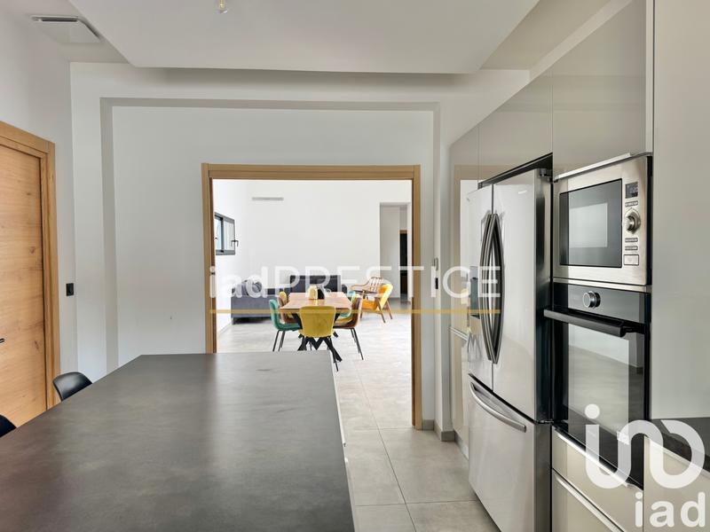 Maison de maîtres - 150 m² - 6 pièces