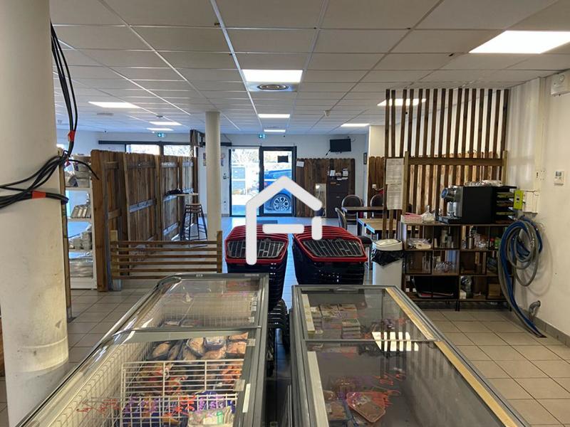 Local commercial - 252 m² - 4 pièces