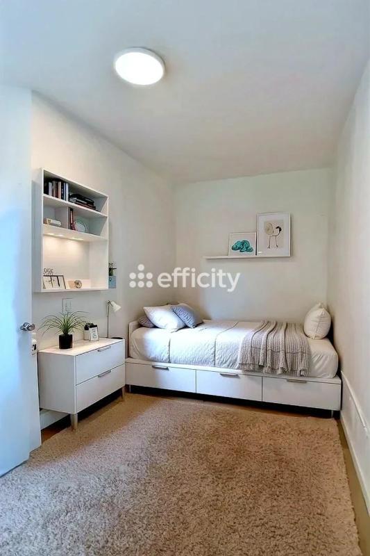 Appartement - 75 m² - 4 pièces