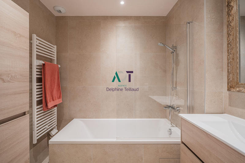 Appartement - 112 m² - 4 pièces