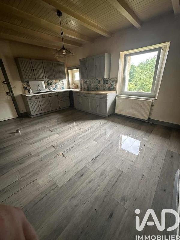 Maison - 420 m² - 19 pièces