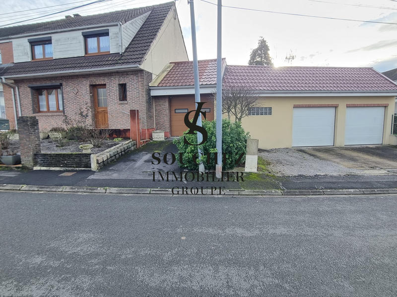 Maison - 91 m² - 6 pièces