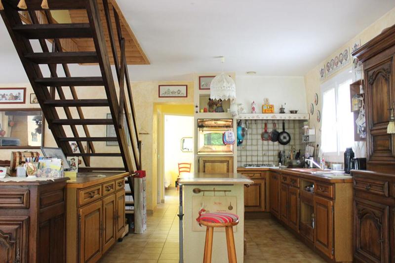 Maison - 152 m² - 7 pièces