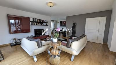 Appartement - 117 m² - 5 pièces