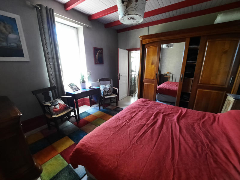 Maison - 179 m² - 7 pièces