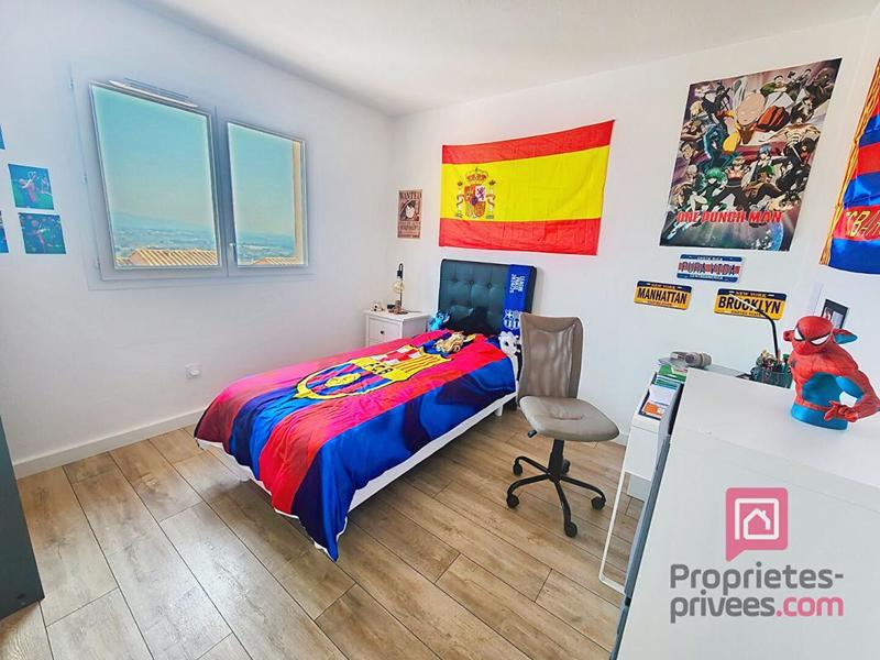 Maison - 115 m² - 6 pièces