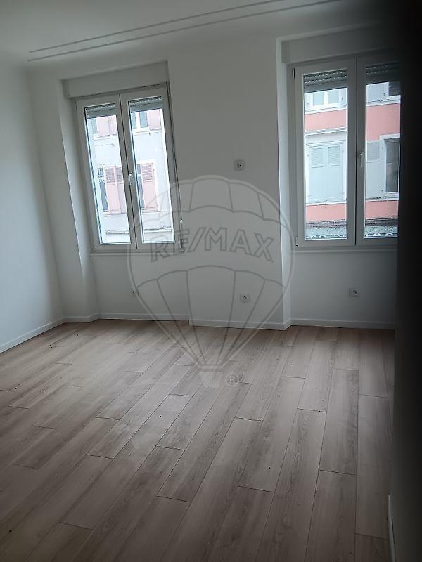 Immeuble - 220 m² - 12 pièces