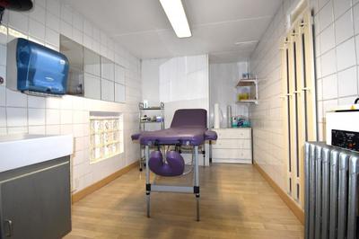 Bureau - 118 m² - 7 pièces