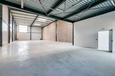 Local d'activités - 533 m²