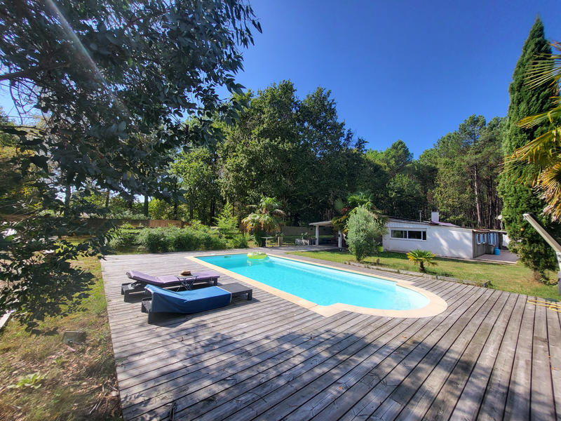 Maison - 169 m² - 5 pièces