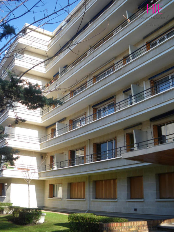 Appartement - 79 m² - 4 pièces