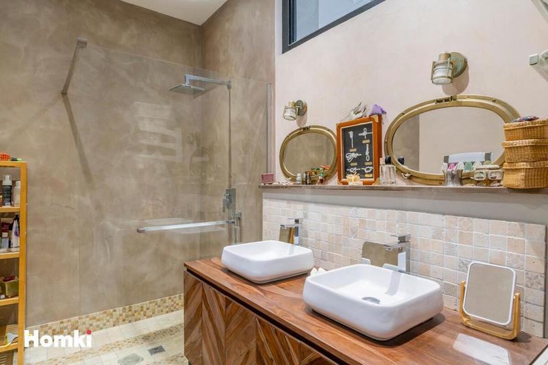 Appartement - 91 m² - 4 pièces