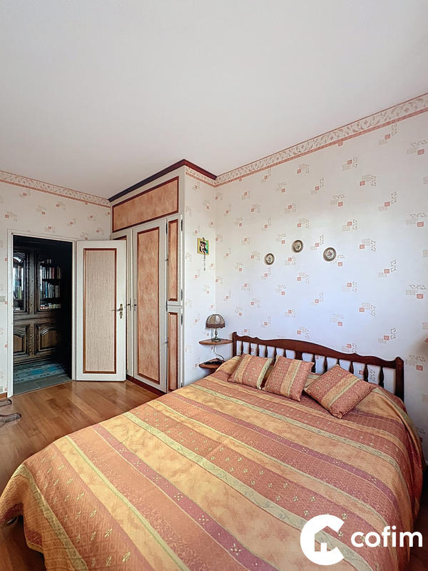 Appartement - 115 m² - 4 pièces