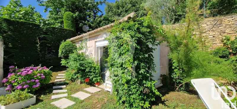 Maison - 205 m² - 6 pièces