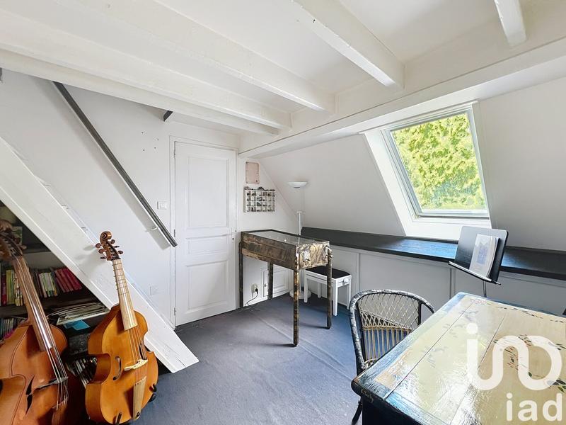 Maison - 186 m² - 8 pièces