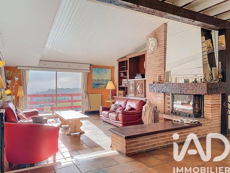 Maison de maîtres - 330 m² - 8 pièces