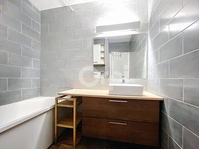 Appartement - 76 m² - 3 pièces