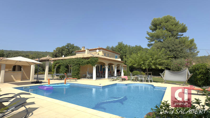 Maison - 160 m² - 6 pièces