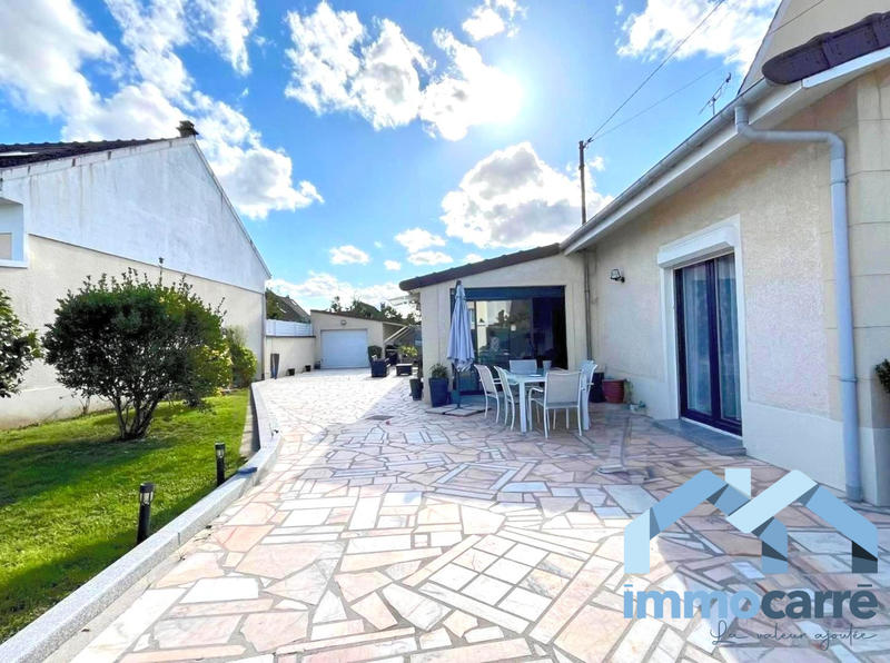 Maison - 90 m² - 5 pièces