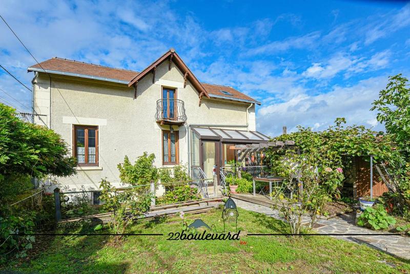 Maison - 113 m² - 4 pièces