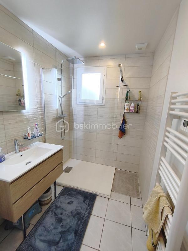 Pavillon - 110 m² - 4 pièces